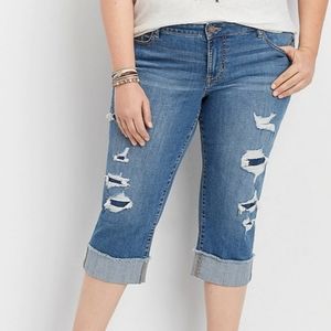 Maurice's Destructed Cuffed Capri 20W